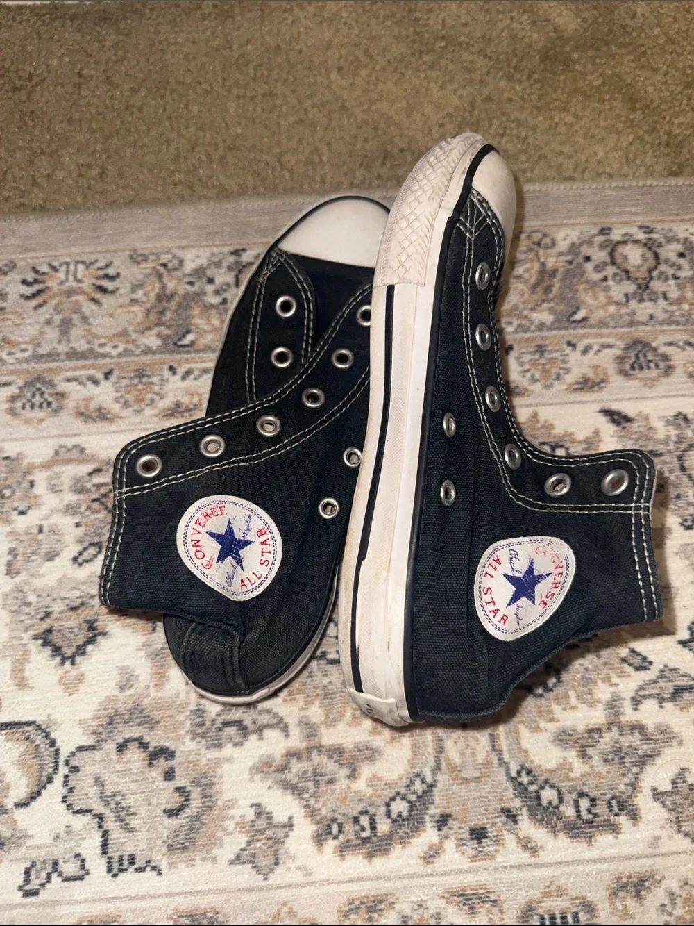 Converse Kids Black High-Top Canvas Sneakers with White Toe sz 1 vintage